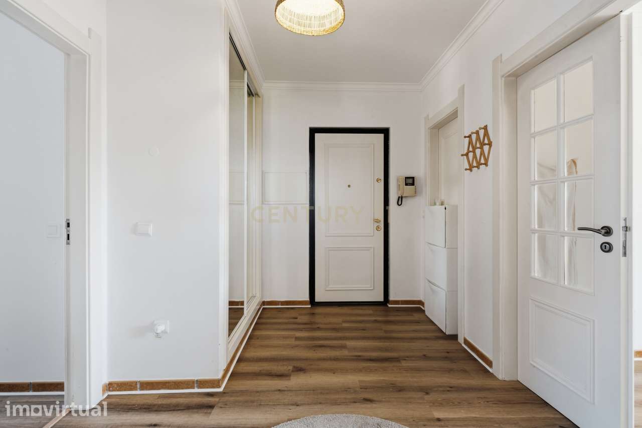 Apartamento T2 com vista mar junto ao centro da Ericeira - Grande imagem: 4/19