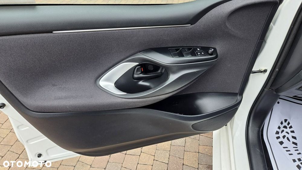 Toyota Yaris 116 1.5 VVT-i Comfort - 33