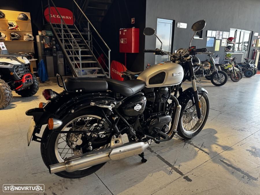 Benelli Imperiale 400 Outro - 4