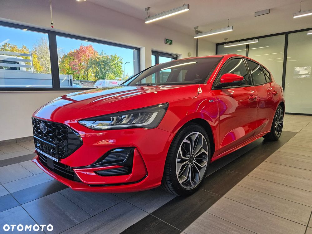 Ford Focus 1.0 EcoBoost mHEV ST-Line X - 6