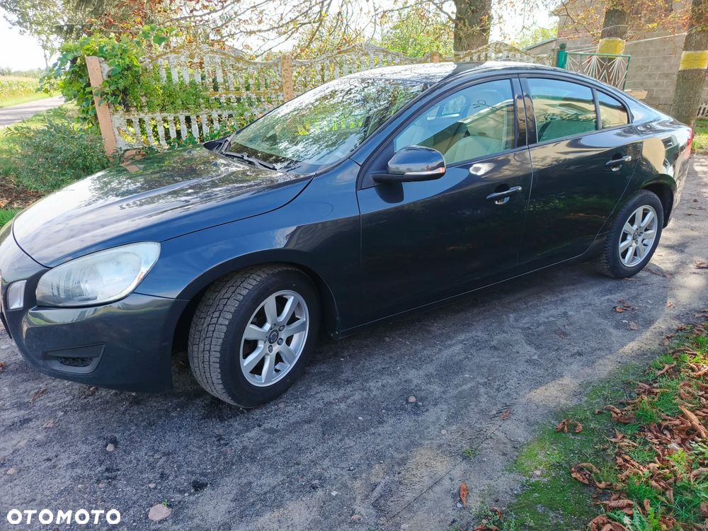 Volvo S60 D2 - 12