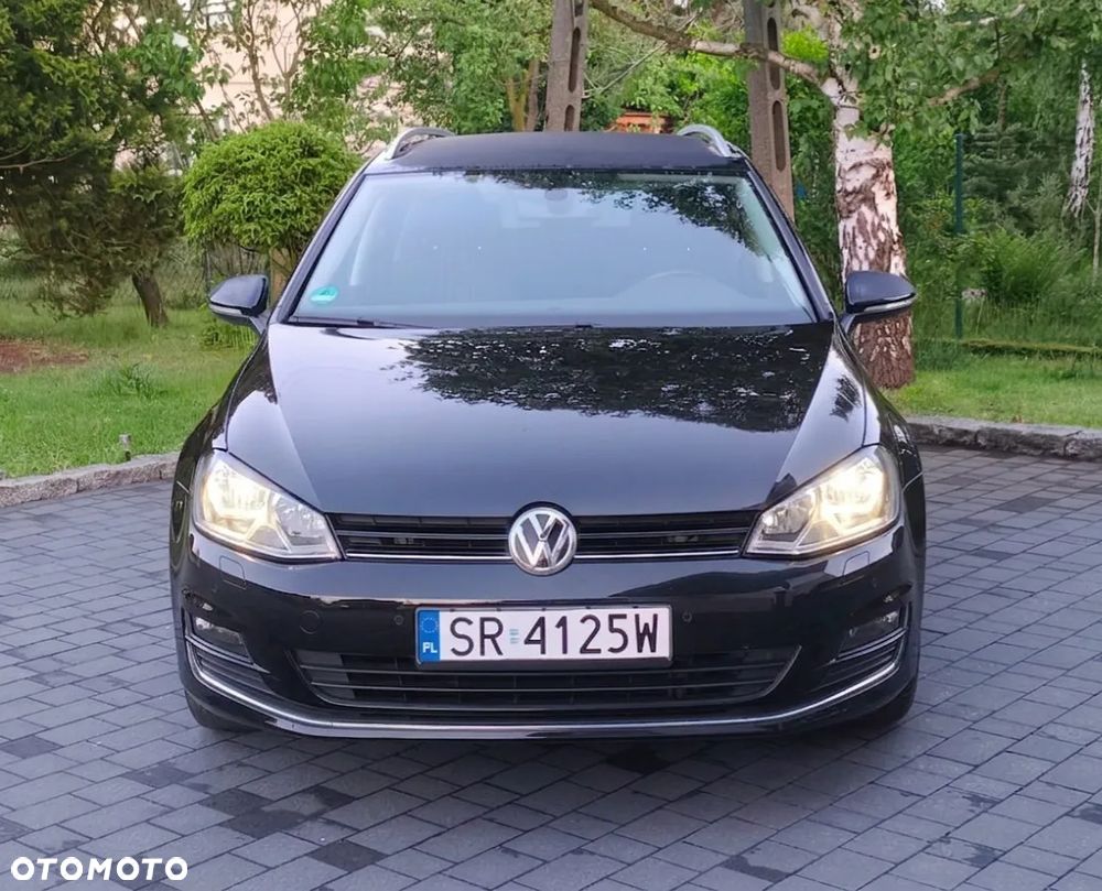 Volkswagen Golf - 2