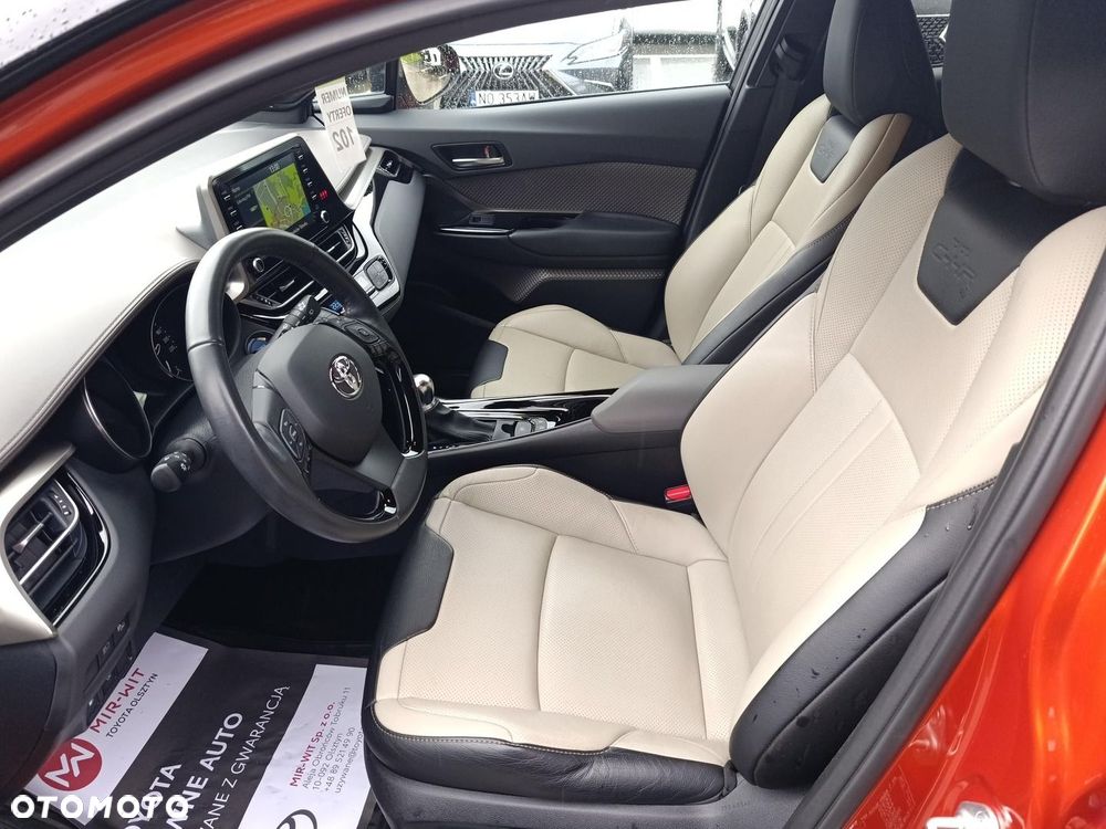 Toyota C-HR 2.0 Hybrid Premiere Edition - 26