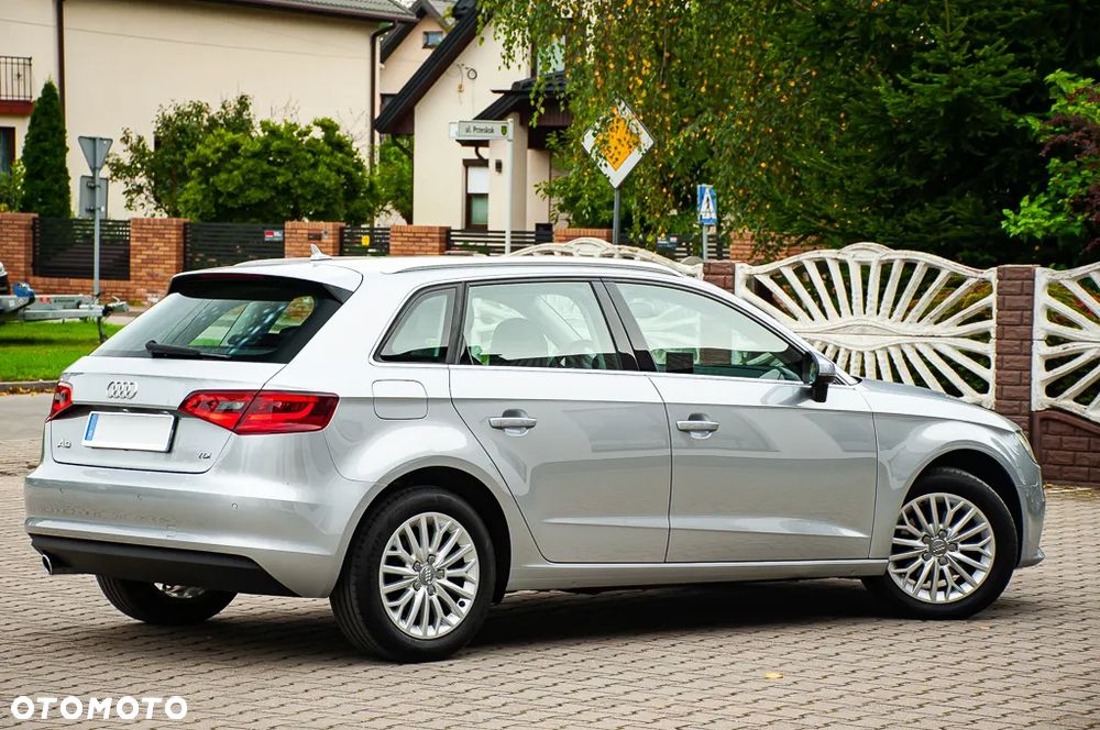 Audi A3 Sportback 1.6 TDI - 23