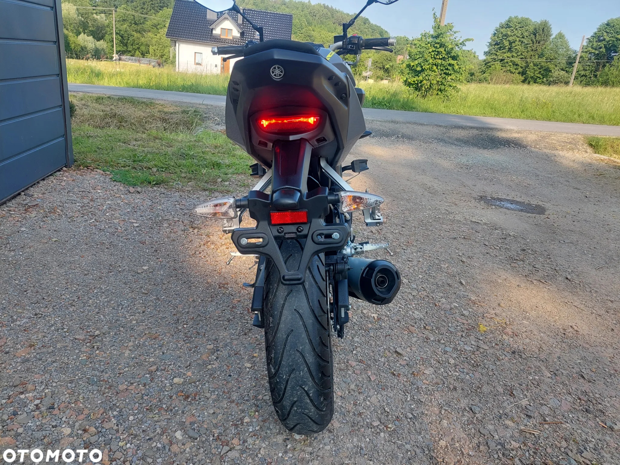 Yamaha MT - 9