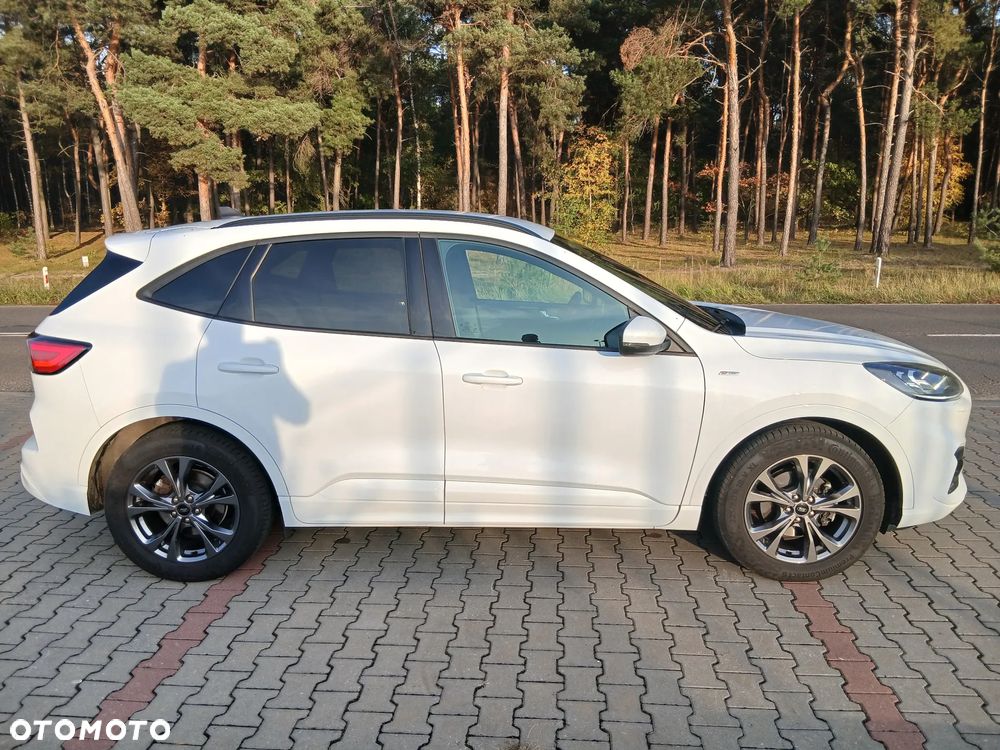 Ford Kuga 2022 photo 4