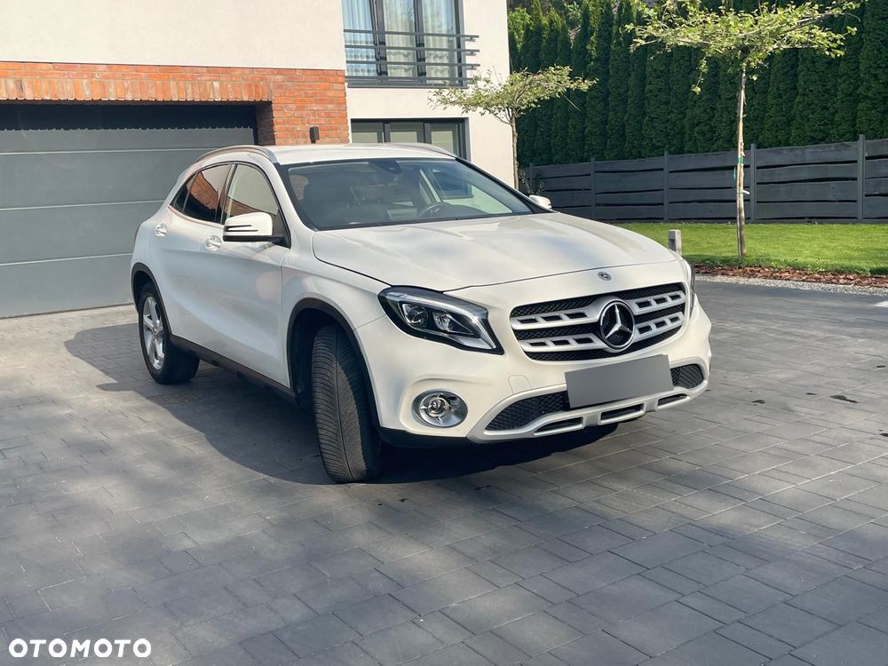 Mercedes-Benz GLA 250 7G-DCT - 5