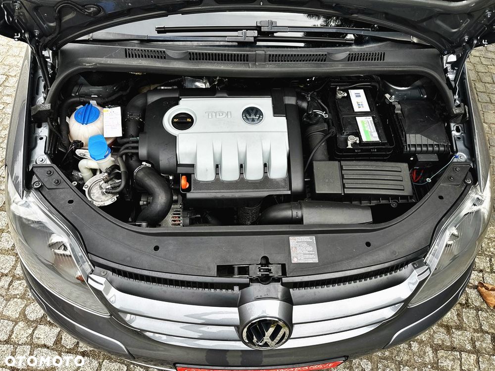 Volkswagen Golf Plus 1.9 TDI DPF Tour Edition - 30