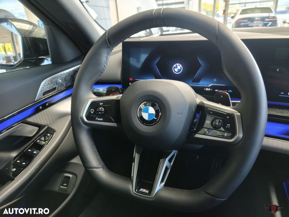 BMW Seria 5 520i Aut. - 9