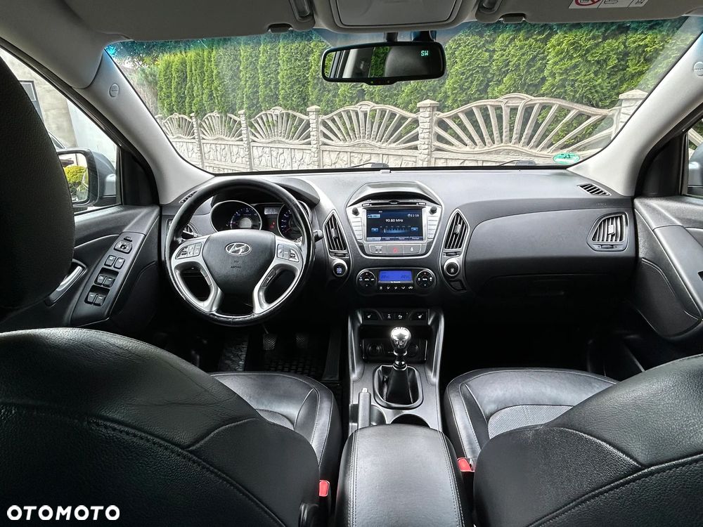 Hyundai ix35 - 15