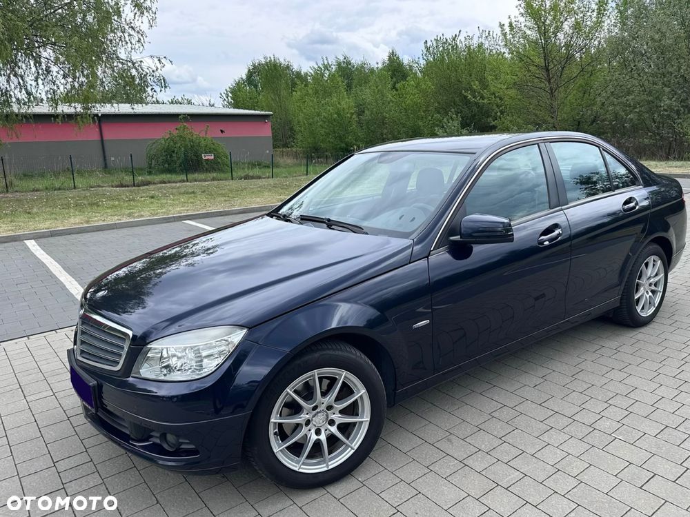 Mercedes-Benz Klasa C 180 Kompressor BlueEFFICIENCY Elegance - 1