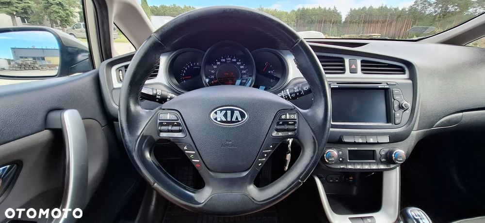 Kia Ceed 1.6 GDI M - 8