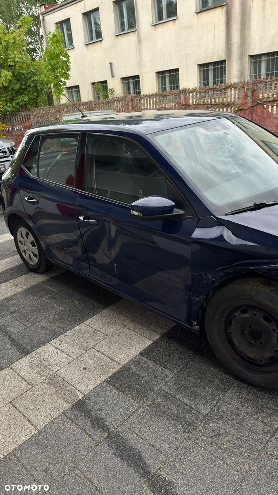 Skoda Fabia - 5