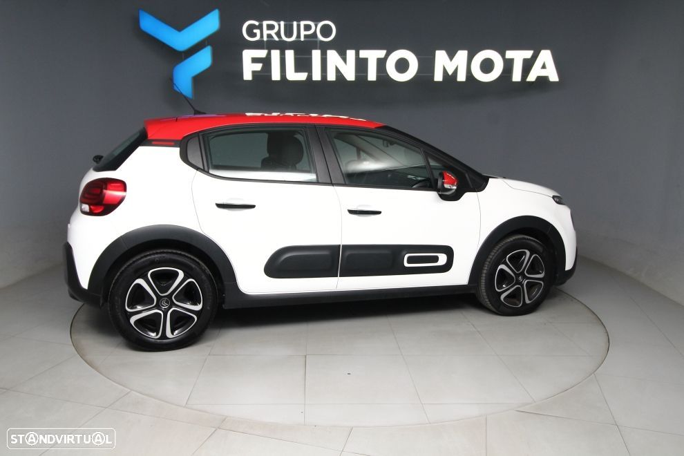 Citroën C3 1.2 PureTech Shine - 2