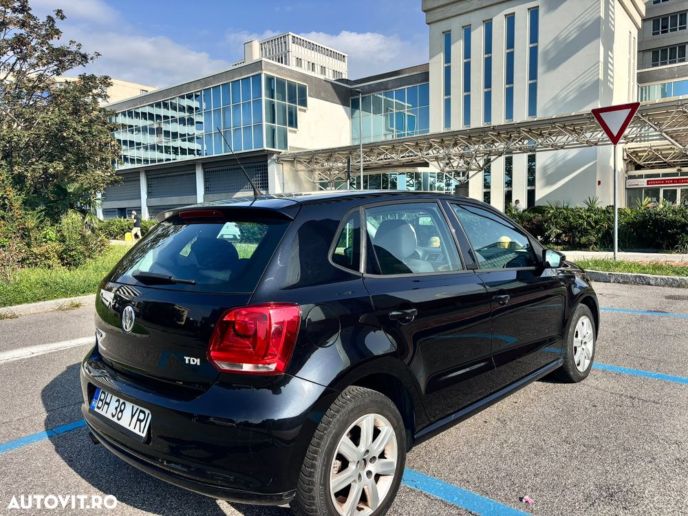Volkswagen Polo - 8