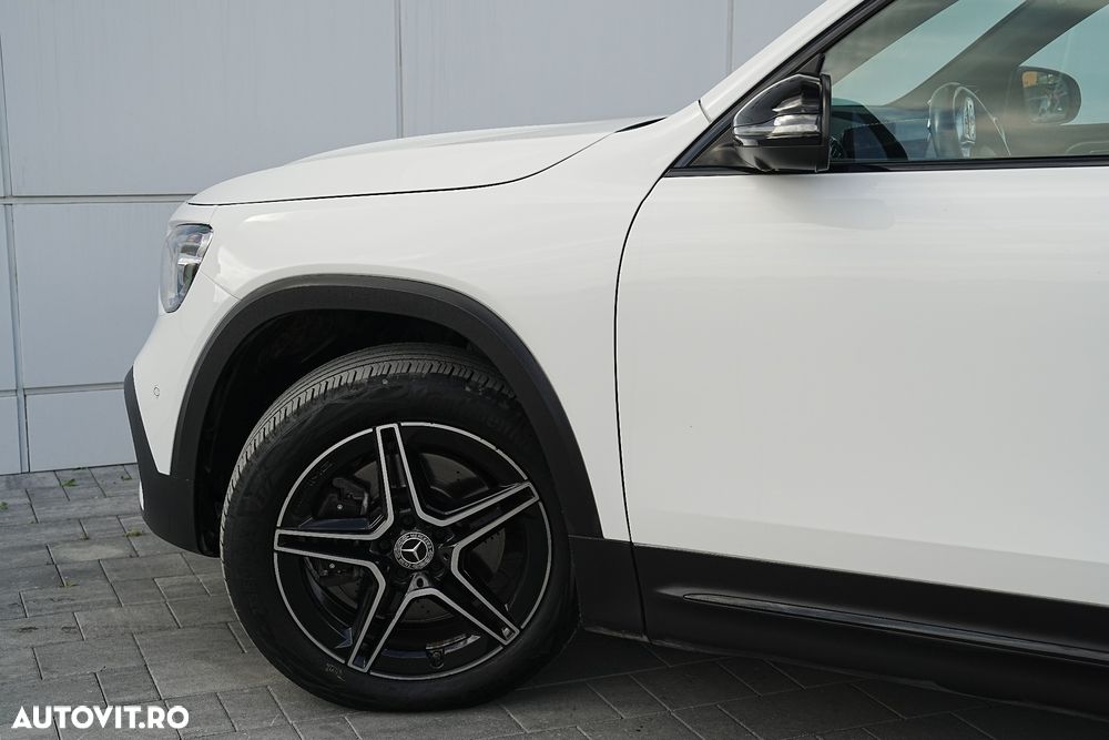 Mercedes-Benz GLB 250 4MATIC 8G-DCT AMG Line - 36