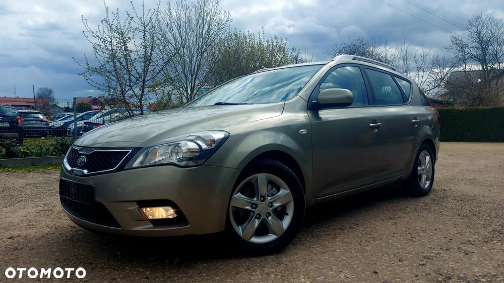 Kia Ceed - 2