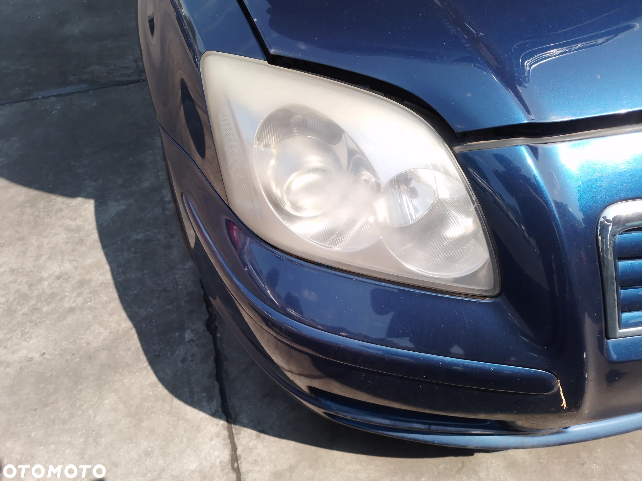 TOYOTA AVENSIS T25 03-06 2.4 KLAPKA WLEWU PALIWA 8P4 - 4