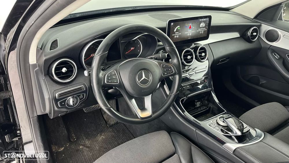 Mercedes-Benz C 220 d Aut. - 11