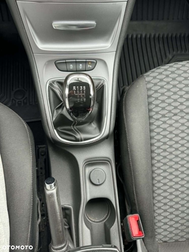 Opel Astra 1.4 T Dynamic - 12
