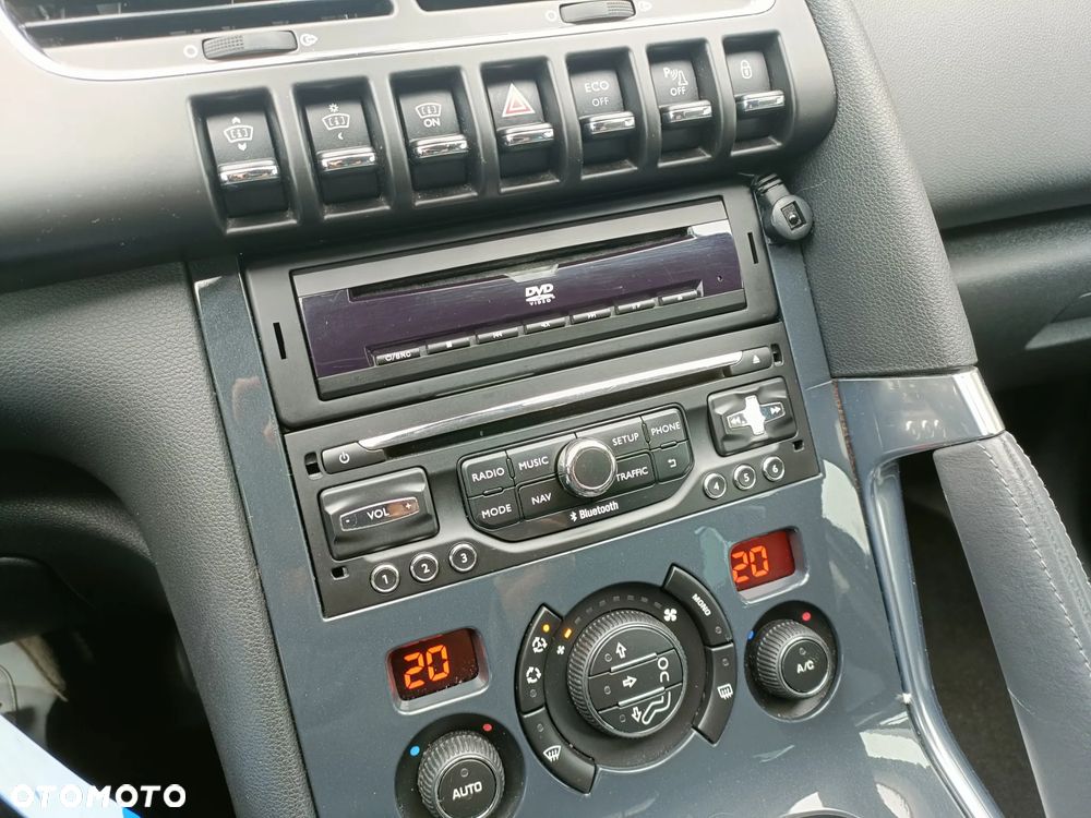 Peugeot 3008 - 14