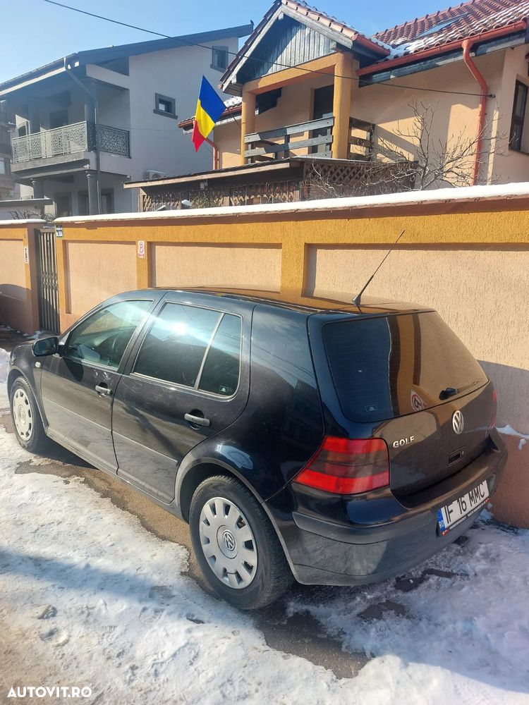 Volkswagen Golf 1.4 - 3