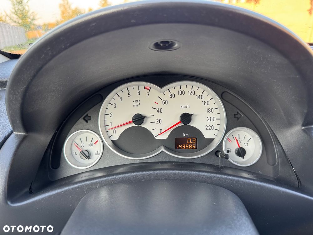 Opel Corsa 1.2 16V Cool - 2