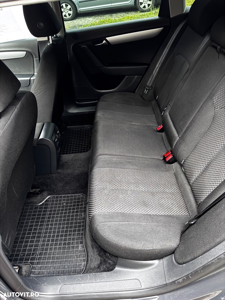 Volkswagen Passat Variant 1.6 TDI BlueMotion Technology Trendline - 10