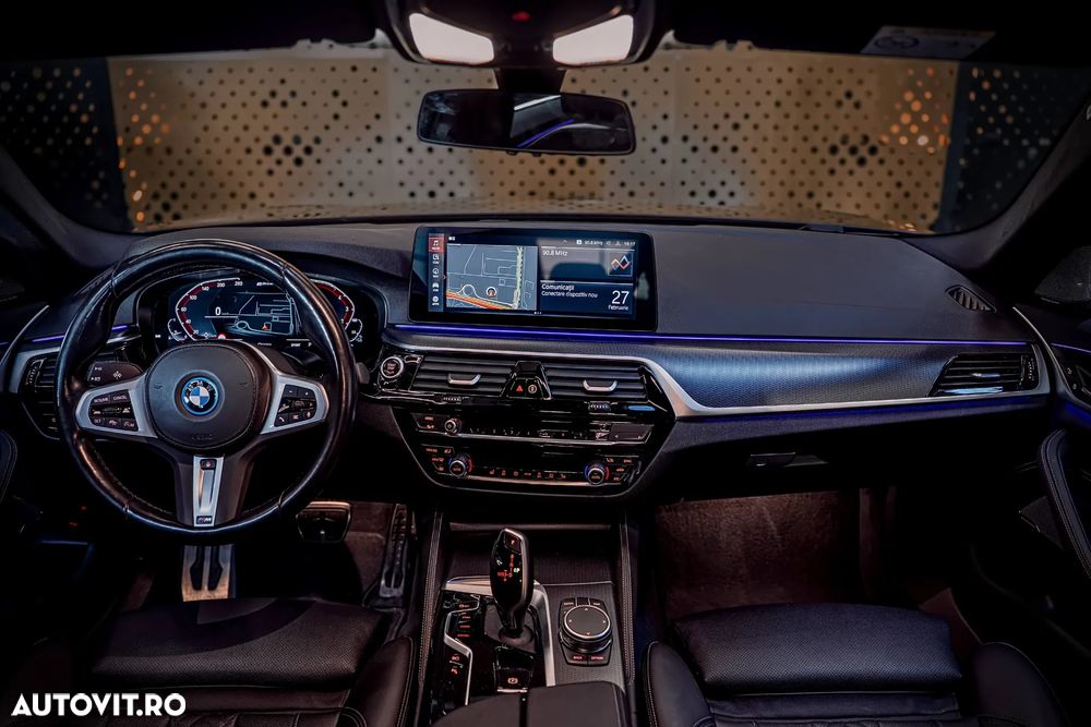 BMW Seria 5 530e xDrive Aut. - 21
