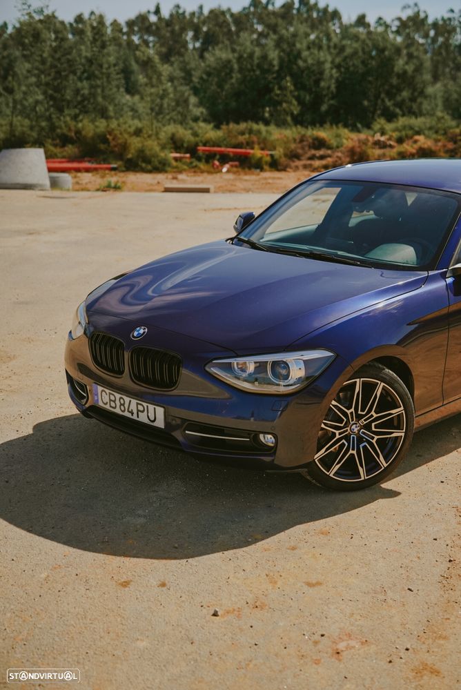 BMW 120 d Sport Line - 2