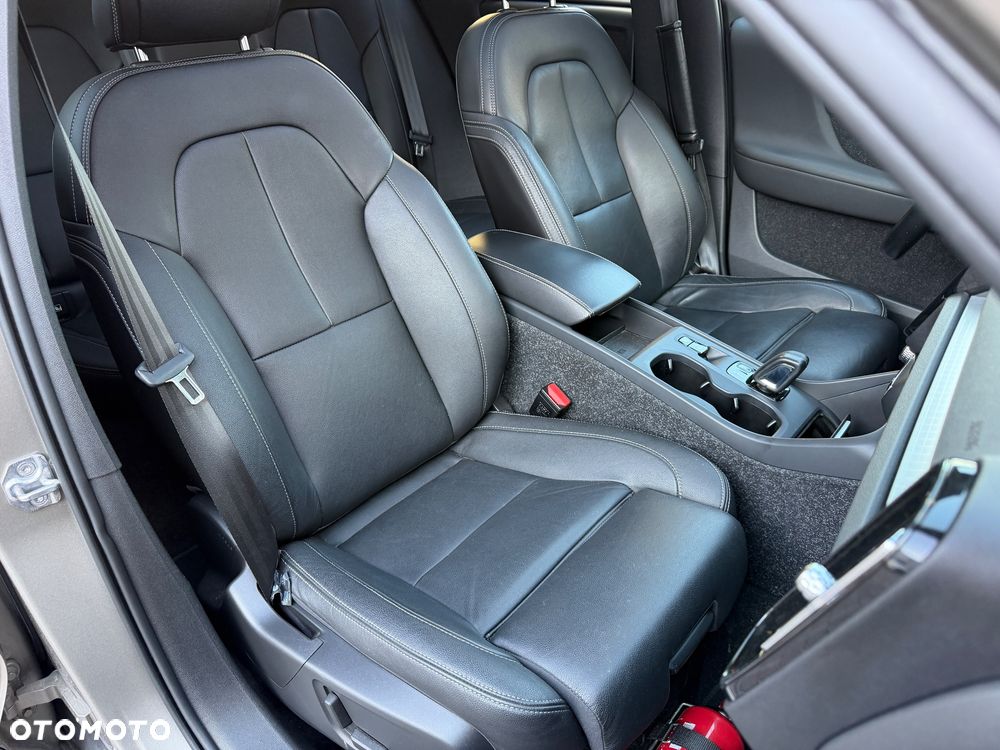 Volvo XC 40 - 9