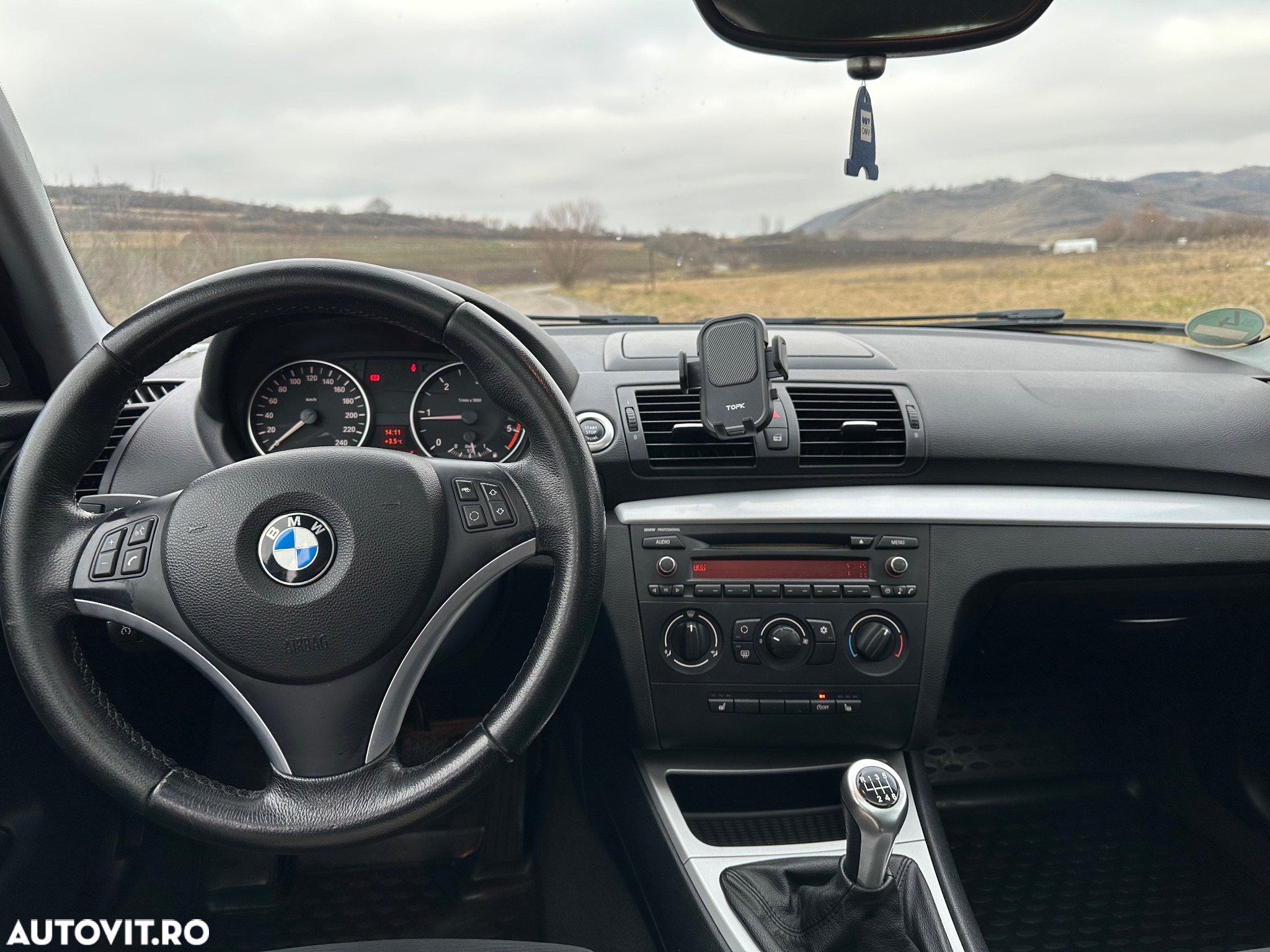 BMW Seria 1 118d - 10