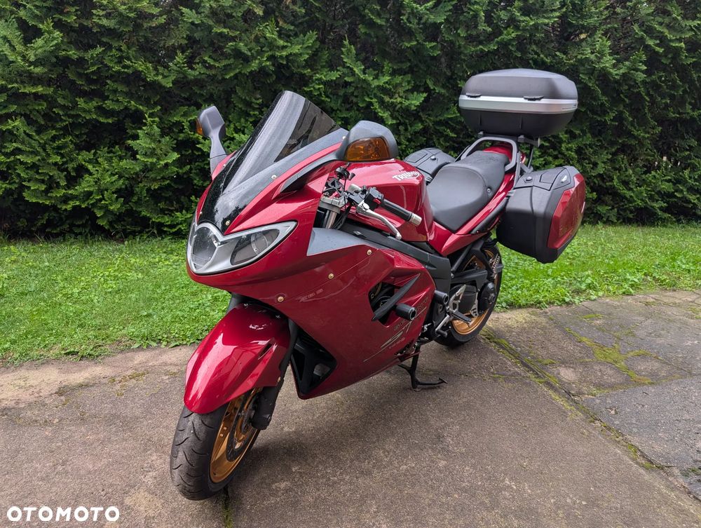 Triumph Sprint - 1
