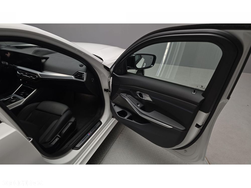 BMW Seria 3 - 28