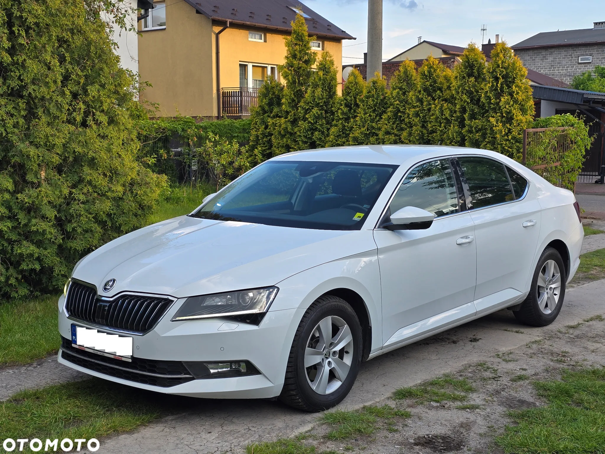 Skoda Superb 2.0 TDI Sportline DSG - 21