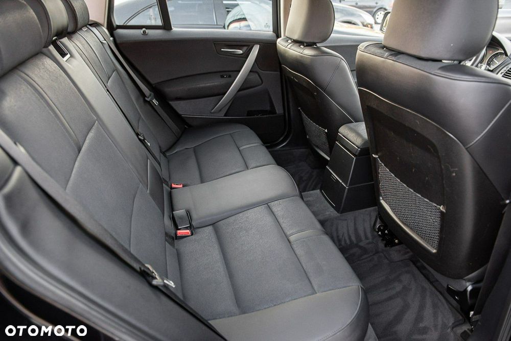 BMW X3 2.0d - 8
