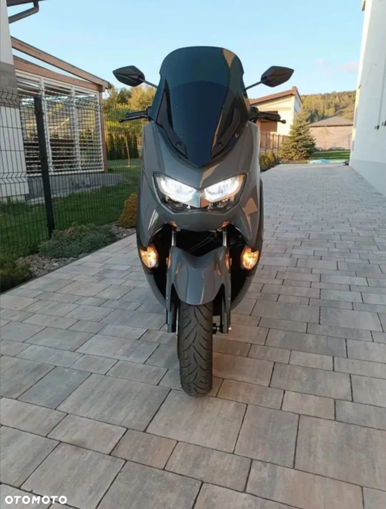 Yamaha NMAX - 3