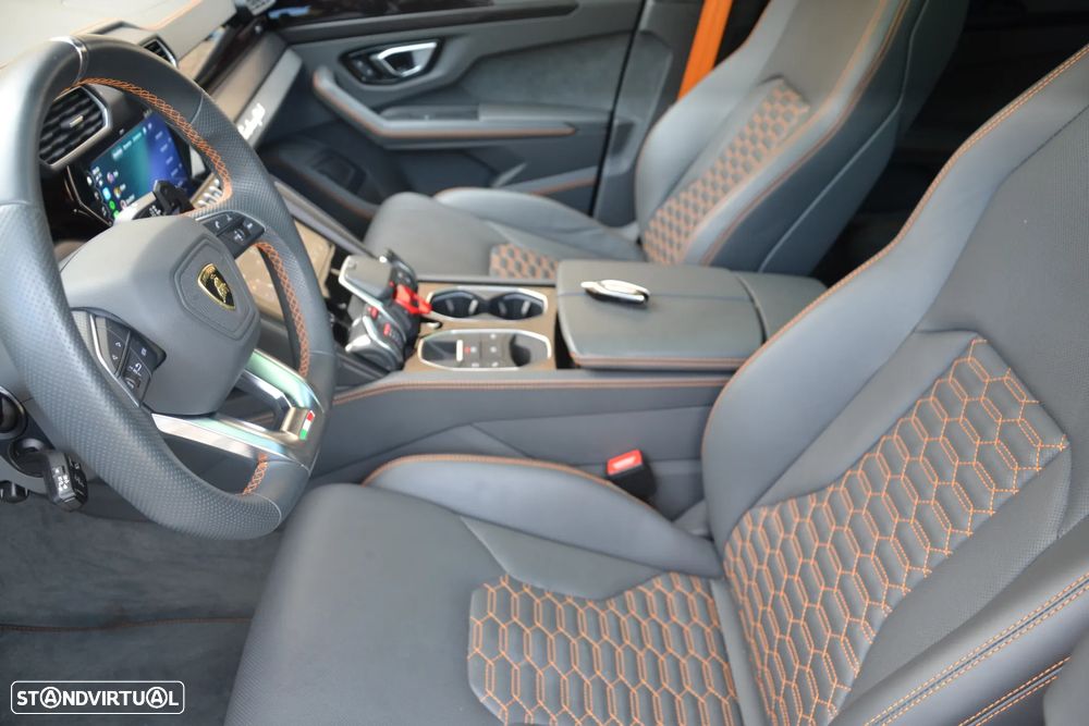 Lamborghini Urus 4.0 V8 - 26