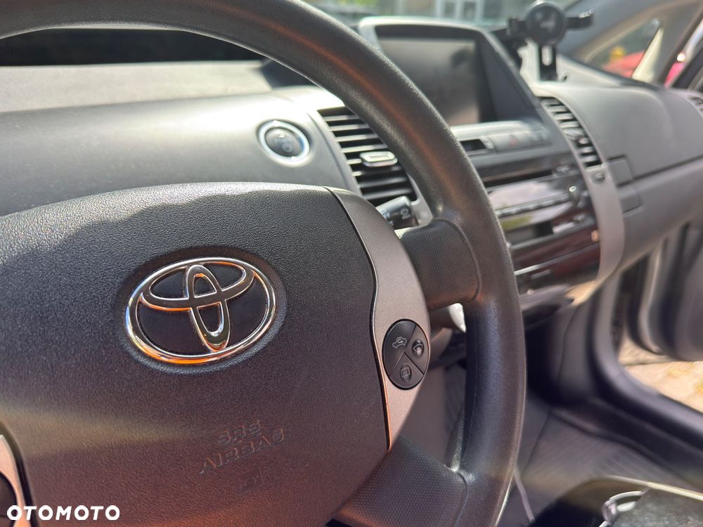 Toyota Prius 1.5 VVT-i Sol - 13