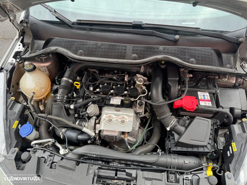 Ford Fiesta 1.0 EcoBoost ST-Line - 17
