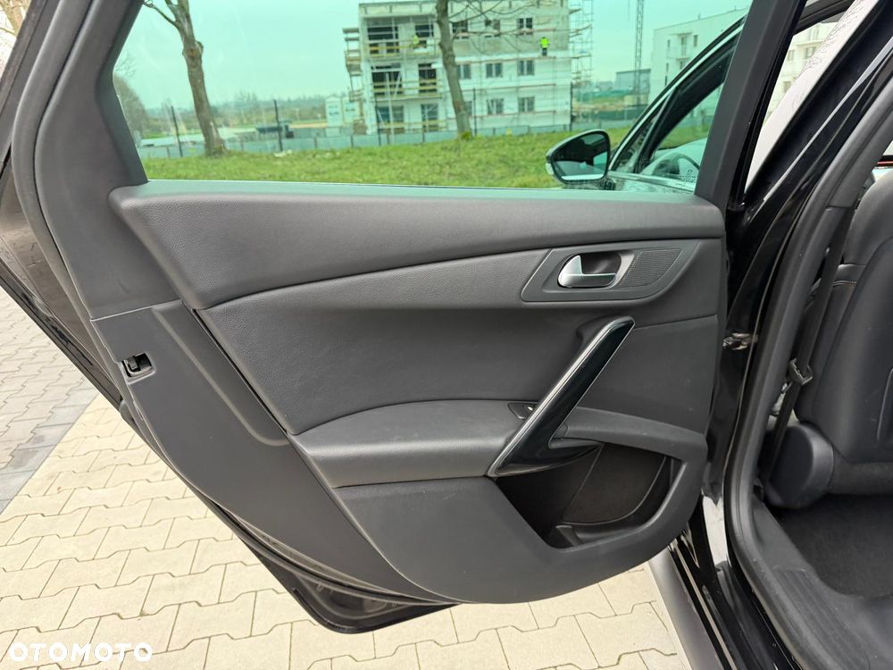 Peugeot 508 RXH BlueHDi 180 EAT6 Stop&Start - 27