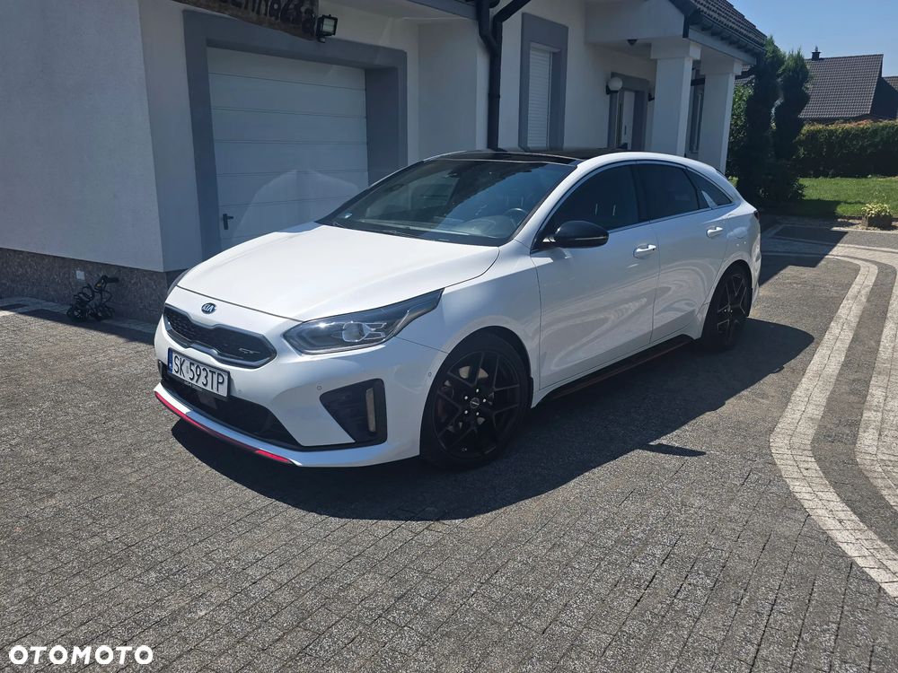 Kia ProCeed - 4