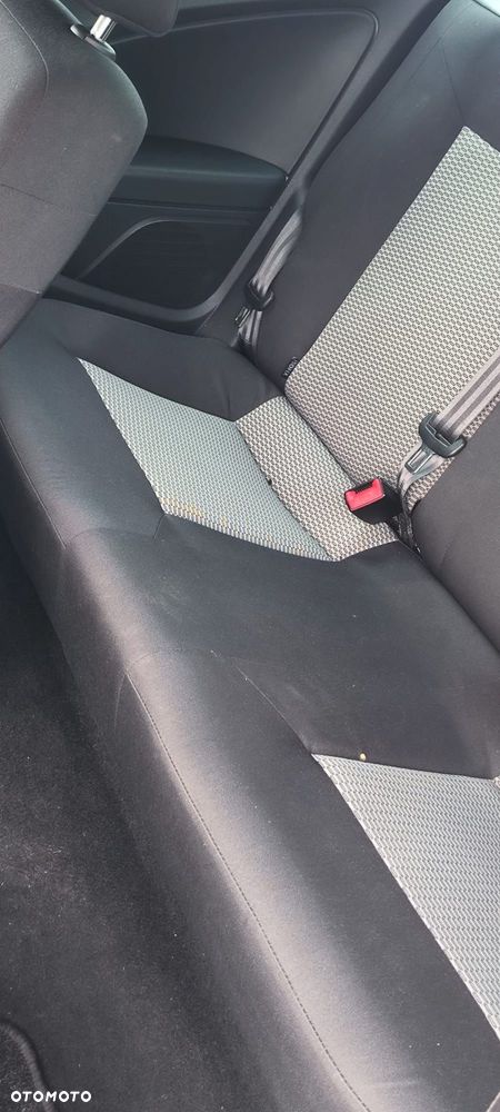 Volkswagen Polo - 7