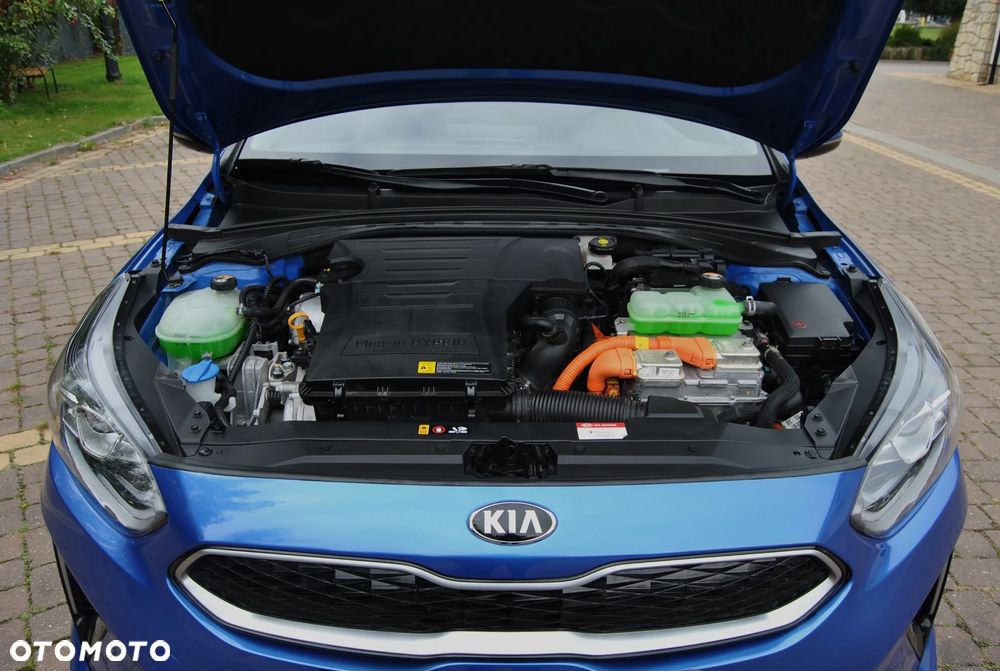 Kia Ceed SW 1.6 GDI DCT OPF Plug-in-Hybrid Platinum - 22