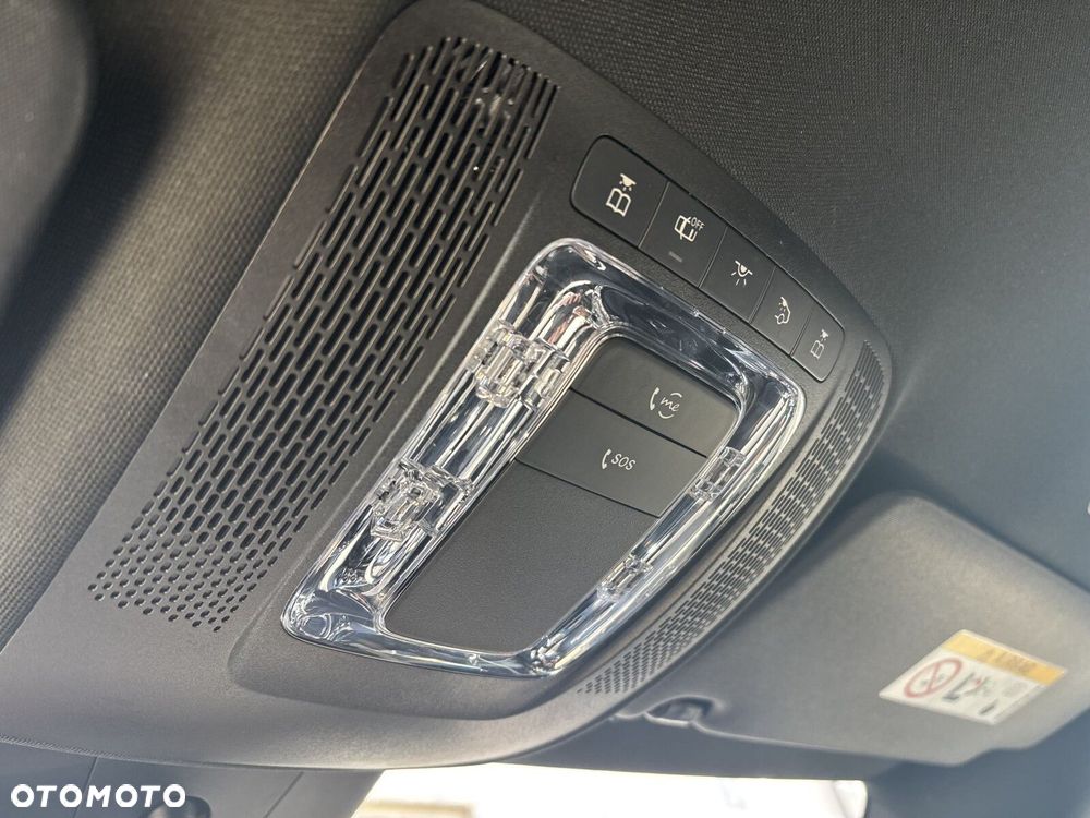 Mercedes-Benz CLA - 28