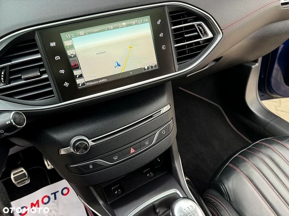 Peugeot 308 THP 205 GT - 36