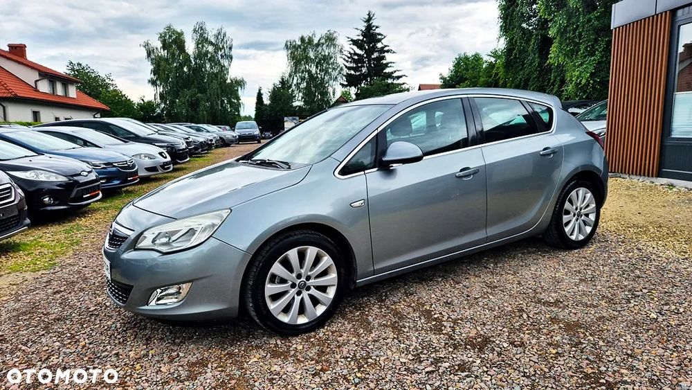 Opel Astra 1.6 Cosmo - 23