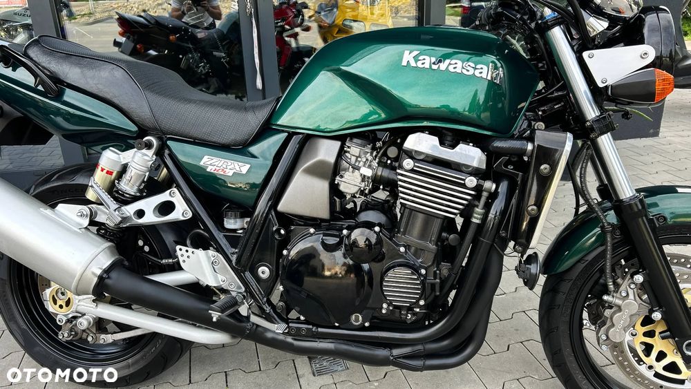 Kawasaki ZRX - 21