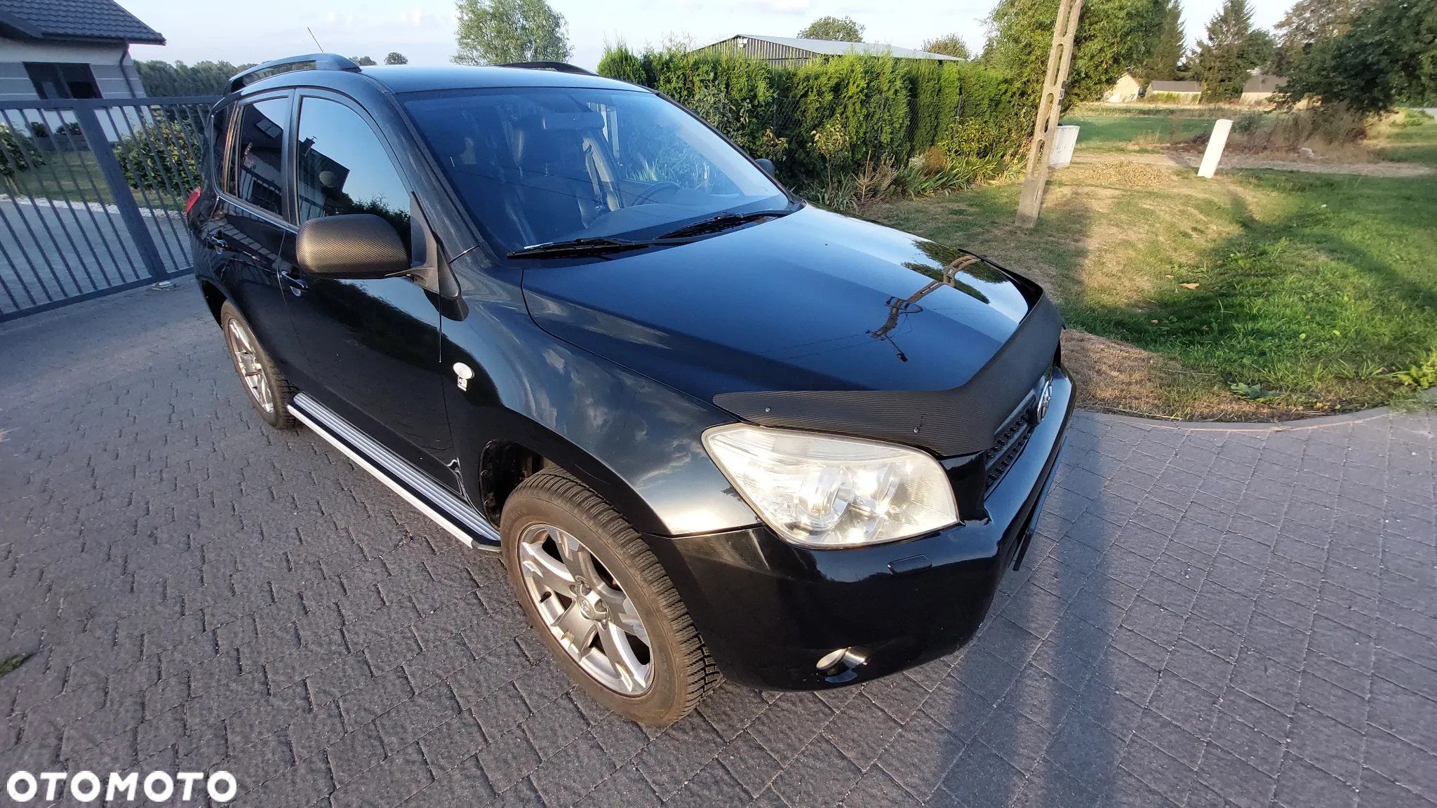 Toyota RAV4 - 2