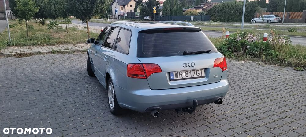 Audi A4 ver-1-8t-quattro - 12